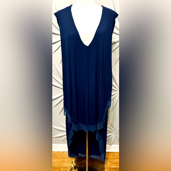 BCBG Maxazria SZ L navy blue hi/low sleeveless dress w/chiffon trim bust 36”-48” - Picture 1 of 11